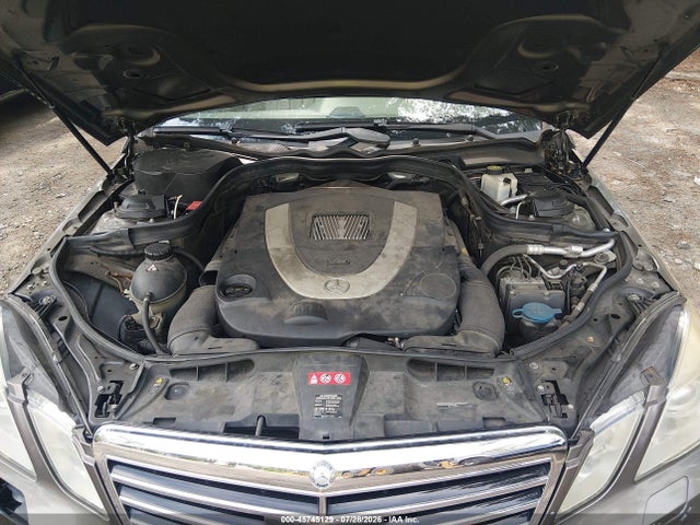 45745129 :رقم المزاد ، WDDHF9AB3AA146738 vin ، 2010 Mercedes-benz E 550 4matic مزاد بيع