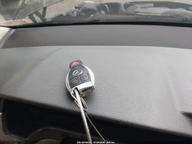 45745129 :رقم المزاد ، WDDHF9AB3AA146738 vin ، 2010 Mercedes-benz E 550 4matic مزاد بيع