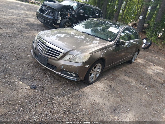 45745129 :رقم المزاد ، WDDHF9AB3AA146738 vin ، 2010 Mercedes-benz E 550 4matic مزاد بيع