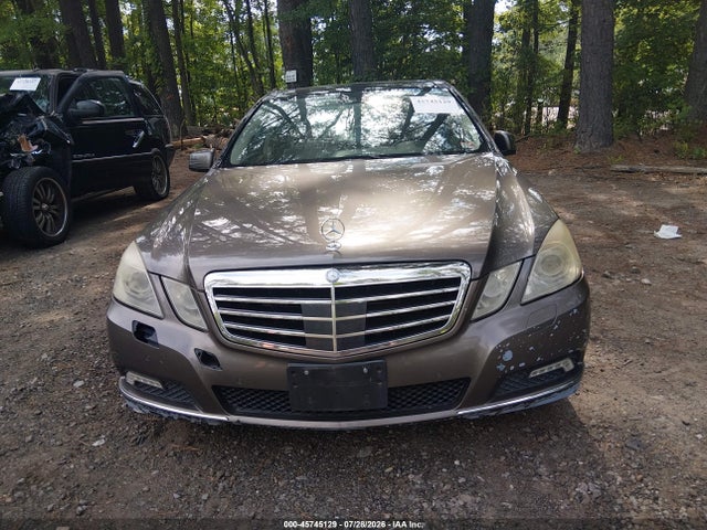 45745129 :رقم المزاد ، WDDHF9AB3AA146738 vin ، 2010 Mercedes-benz E 550 4matic مزاد بيع