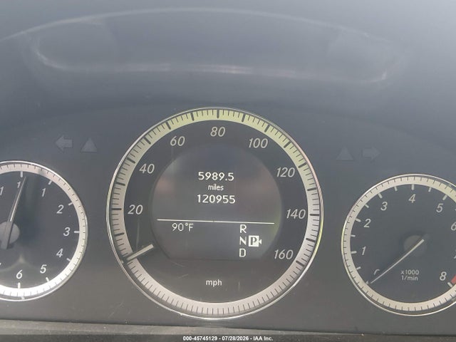 45745129 :رقم المزاد ، WDDHF9AB3AA146738 vin ، 2010 Mercedes-benz E 550 4matic مزاد بيع