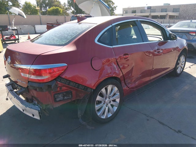 1G4PP5SK1F4159662 Buick Verano