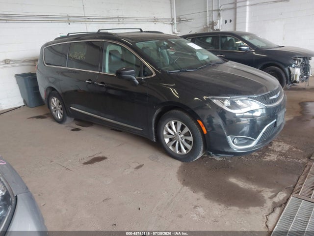 Aukcja sprzedaży 2017 Chrysler Pacifica Touring-l, vin: 2C4RC1BG4HR517186, numer aukcji: 45745146