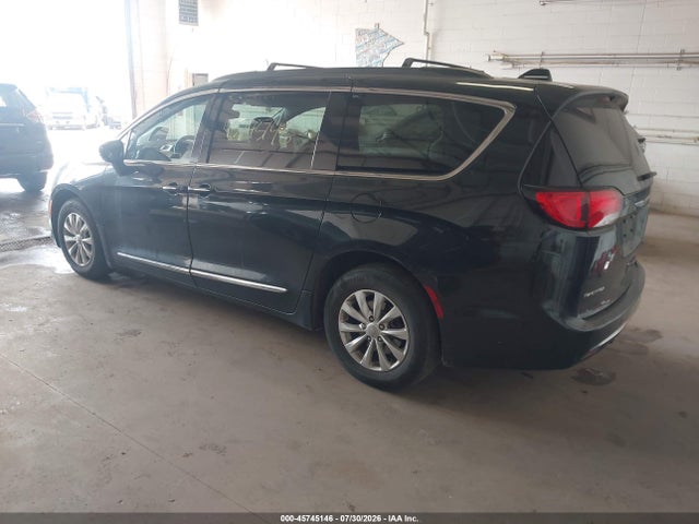 Aukcja sprzedaży 2017 Chrysler Pacifica Touring-l, vin: 2C4RC1BG4HR517186, numer aukcji: 45745146