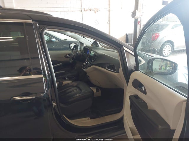 Aukcja sprzedaży 2017 Chrysler Pacifica Touring-l, vin: 2C4RC1BG4HR517186, numer aukcji: 45745146