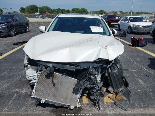 2020 Mazda Mazda6 Touring მანქანა იყიდება აუქციონზე, vin: JM1GL1VM0L1520608, აუქციონის ნომერი: 45745163