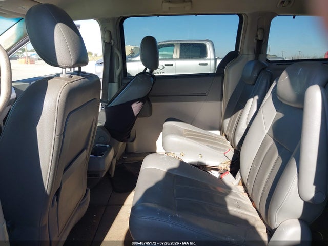 45745172 :رقم المزاد ، 2A8HR54P68R818484 vin ، 2008 Chrysler Town & Country Touring مزاد بيع
