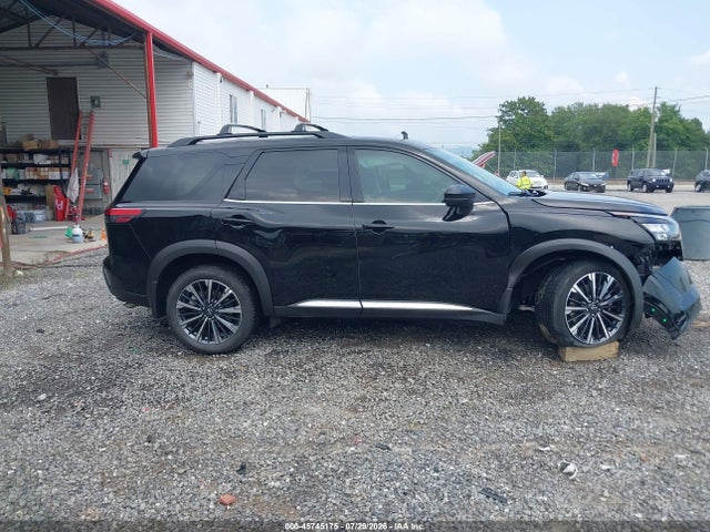 45745175 :رقم المزاد ، 5N1DR3DK0TC256657 vin ، 2026 Nissan Pathfinder Platinum مزاد بيع