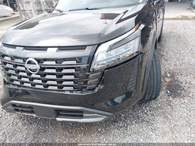 45745175 :رقم المزاد ، 5N1DR3DK0TC256657 vin ، 2026 Nissan Pathfinder Platinum مزاد بيع