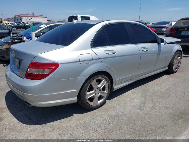 45745227 :رقم المزاد ، WDDGF5EB6BA465471 vin ، 2011 Mercedes-benz C 300 Sport مزاد بيع