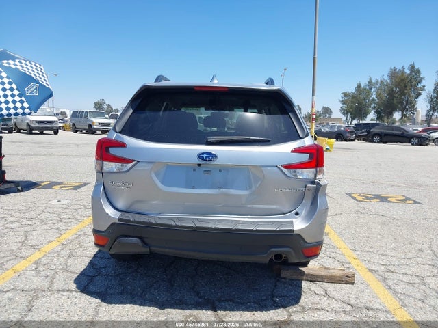Subaru Forester Limited 2019 JF2SKAUC2KH469237 Image 16