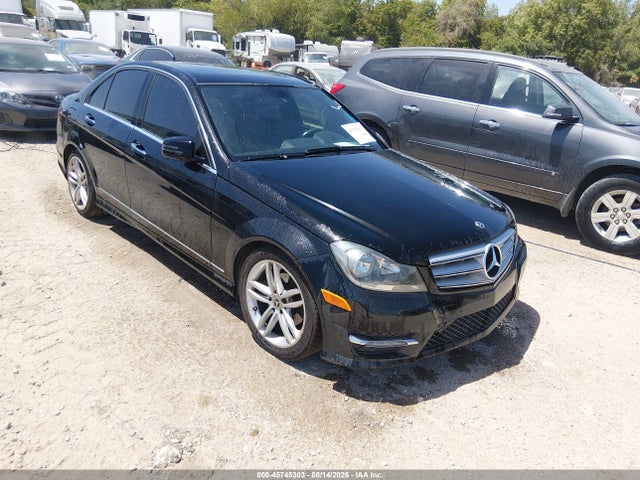 2012 Mercedes-benz C 300 Sport 4matic მანქანა იყიდება აუქციონზე, vin: WDDGF8BB2CF923632, აუქციონის ნომერი: 45745303