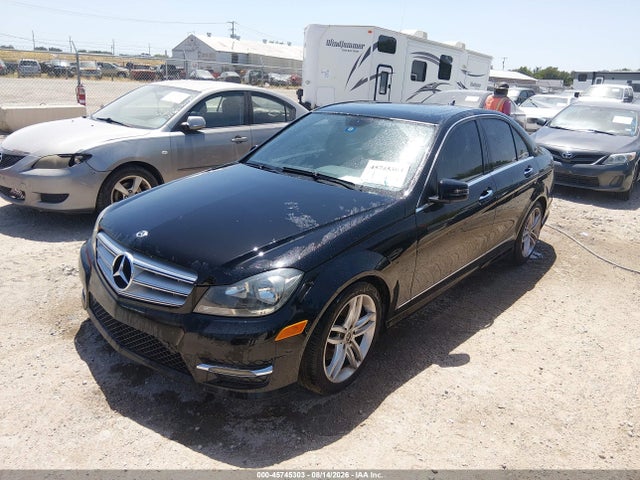 2012 Mercedes-benz C 300 Sport 4matic მანქანა იყიდება აუქციონზე, vin: WDDGF8BB2CF923632, აუქციონის ნომერი: 45745303