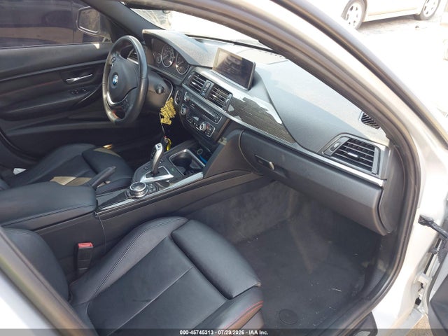 45745313 :رقم المزاد ، WBA3A5G51ENP31391 vin ، 2014 Bmw 328i مزاد بيع