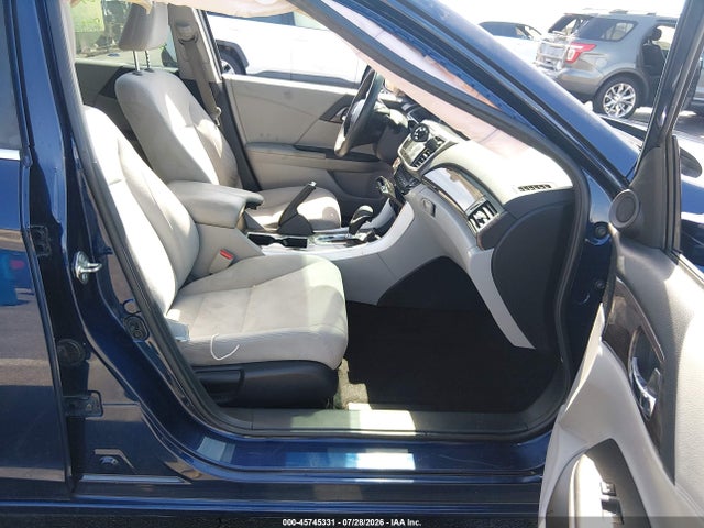 Honda ACCORD EX 2017 1HGCR2F79HA147444 Image 5