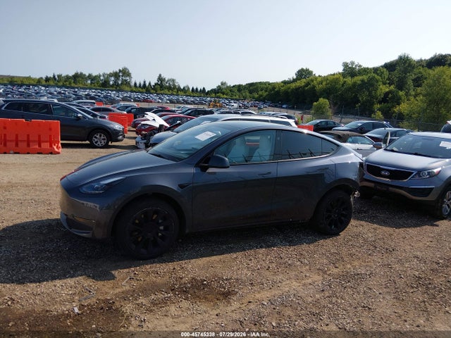7SAYGDED9PF948106 Tesla Model Y Rwd