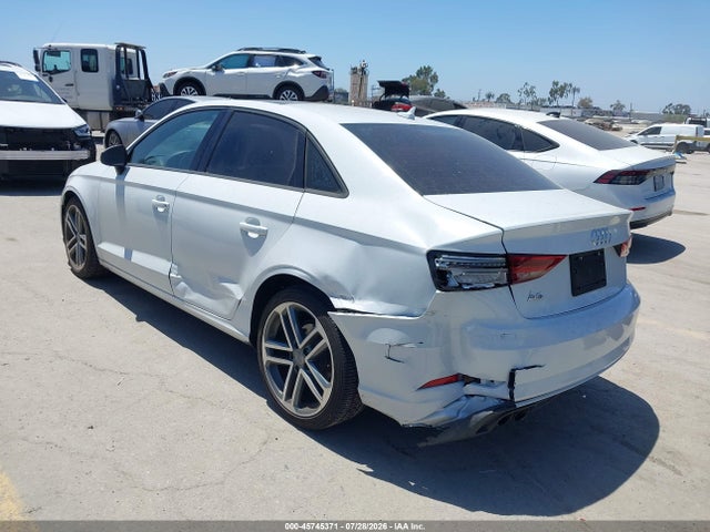 Продаж на аукціоні авто 2017 Audi A3 2.0t Premium, vin: WAUAUGFF6H1044102, номер лоту: 45745371