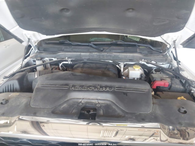 45745382 :رقم المزاد ، 3C6UR5CJ8LG211334 vin ، 2020 Ram 2500 Tradesman  4x4 6'4 Box مزاد بيع