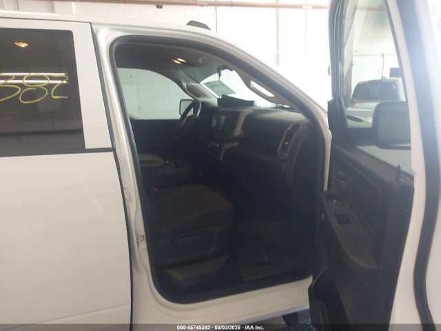 45745382 :رقم المزاد ، 3C6UR5CJ8LG211334 vin ، 2020 Ram 2500 Tradesman  4x4 6'4 Box مزاد بيع