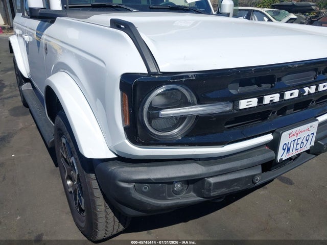 Продаж на аукціоні авто 2025 Ford Bronco Outer Banks, vin: 1FMDE8BH2SLB29195, номер лоту: 45745414