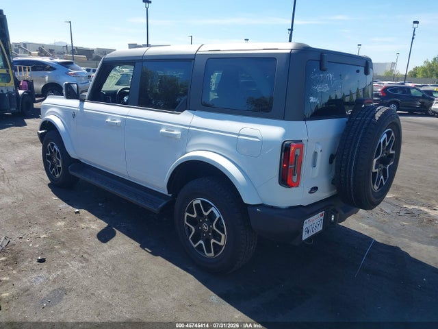 Продаж на аукціоні авто 2025 Ford Bronco Outer Banks, vin: 1FMDE8BH2SLB29195, номер лоту: 45745414