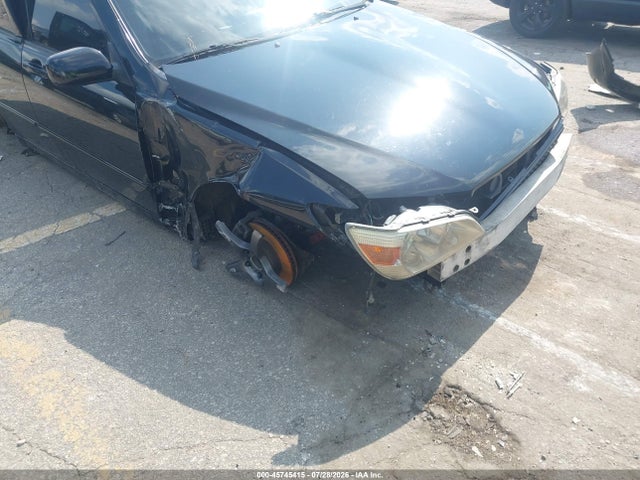 45745415 :رقم المزاد ، JTHBD192440090913 vin ، 2004 Lexus Is 300 Base W/5-speed Manual مزاد بيع