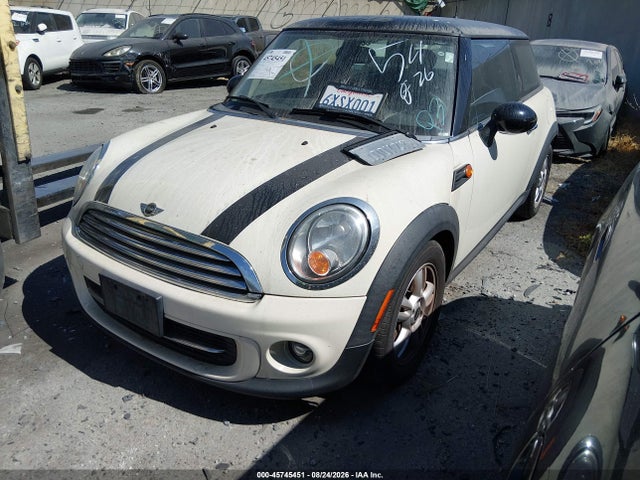 Продаж на аукціоні авто 2013 Mini Hardtop Cooper, vin: WMWSU3C56DT546888, номер лоту: 45745451