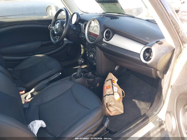 Продаж на аукціоні авто 2013 Mini Hardtop Cooper, vin: WMWSU3C56DT546888, номер лоту: 45745451