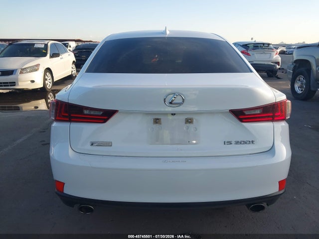 Lexus IS 200T 2016 JTHBA1D20G5037309 Image 16