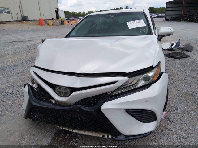 4T1B61HK5JU088942 Toyota CAMRY XSE