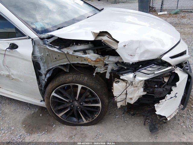 4T1B61HK5JU088942 Toyota CAMRY XSE