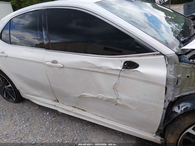 4T1B61HK5JU088942 Toyota CAMRY XSE