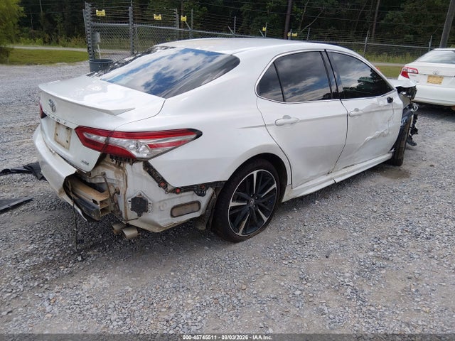 4T1B61HK5JU088942 Toyota CAMRY XSE