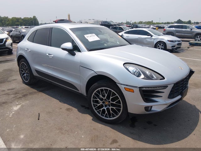 Продажа на аукционе авто 2015 Porsche Macan S, vin: WP1AB2A54FLB50607, номер лота: 45745526