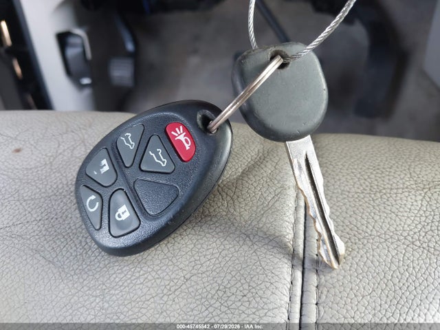 45745542 :رقم المزاد ، 1GKFC13068R235839 vin ، 2008 Gmc Yukon Slt مزاد بيع
