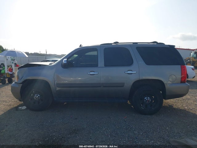 45745542 :رقم المزاد ، 1GKFC13068R235839 vin ، 2008 Gmc Yukon Slt مزاد بيع