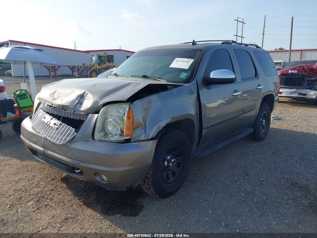 45745542 :رقم المزاد ، 1GKFC13068R235839 vin ، 2008 Gmc Yukon Slt مزاد بيع