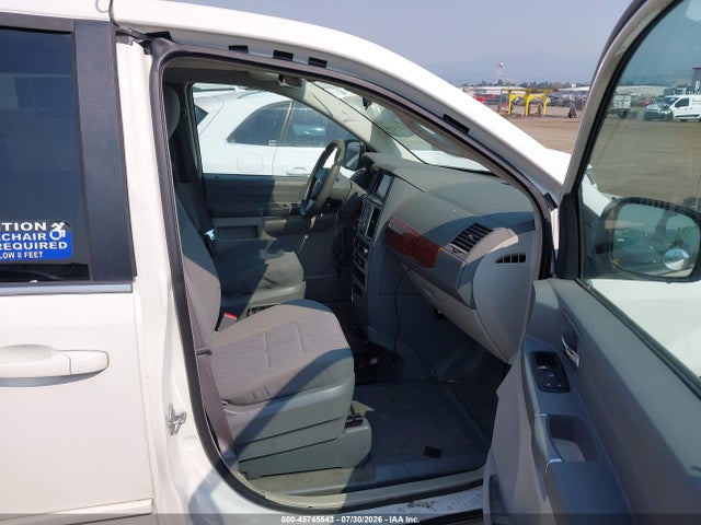 Aukcja sprzedaży 2009 Chrysler Town & Country Lx, vin: 2A8HR44E79R570045, numer aukcji: 45745543