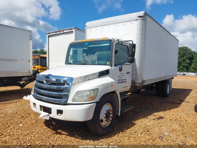 45745582 :رقم المزاد ، 5PVNE8JV2B4S51999 vin ، 2011 Hino 258/268 مزاد بيع