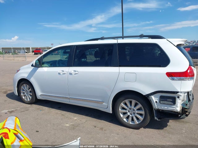 Toyota Sienna Le 7 Passenger 2014 5TDJK3DC3ES089930 Image 15
