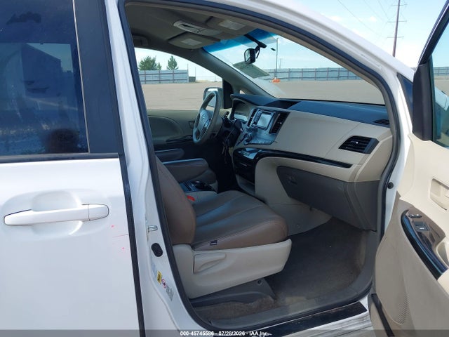 Toyota Sienna Le 7 Passenger 2014 5TDJK3DC3ES089930 Image 5