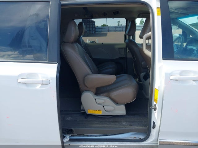 Toyota Sienna Le 7 Passenger 2014 5TDJK3DC3ES089930 Image 8
