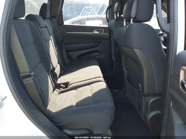 45745620 :رقم المزاد ، 1C4RJFAG7HC802087 vin ، 2017 Jeep Grand Cherokee Laredo مزاد بيع