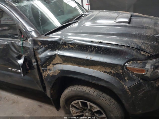 3TMBZ5DN1NM036625 Toyota Tacoma Trd Sport