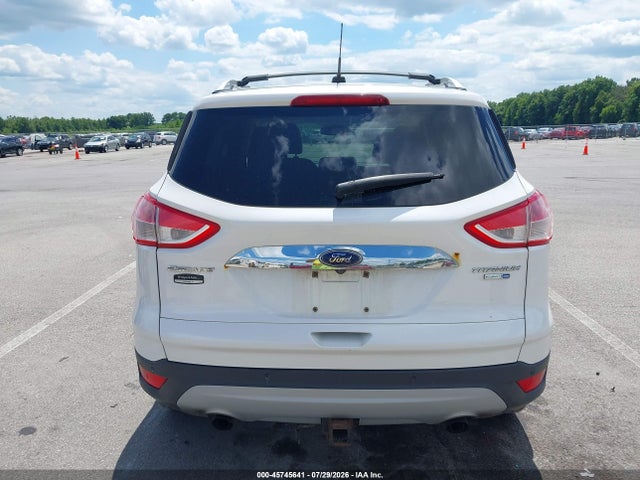 1FMCU9J94GUC25426 Ford Escape Titanium
