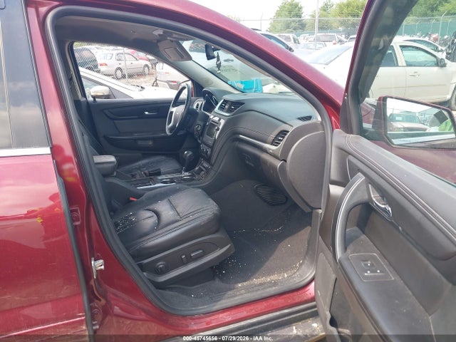 45745656 :رقم المزاد ، 1GNKVHKD2HJ177641 vin ، 2017 Chevrolet Traverse Lt مزاد بيع