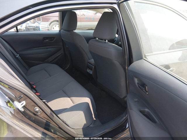 5YFB4MDE7SP269812 Toyota COROLLA LE