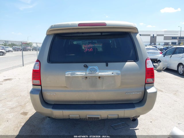 45745679 :رقم المزاد ، JTEZU14R58K013056 vin ، 2008 Toyota 4runner Sr5 V6 مزاد بيع
