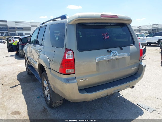 45745679 :رقم المزاد ، JTEZU14R58K013056 vin ، 2008 Toyota 4runner Sr5 V6 مزاد بيع