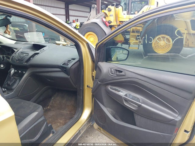 45745730 :رقم المزاد ، 1FMCU0F73EUC16720 vin ، 2014 Ford Escape S مزاد بيع